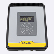 Close up of Trimble TDL450B Radio